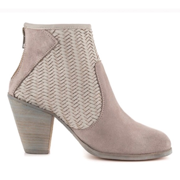 Diba True Western Ankle Boot Woven Leather Bootie Block Heel Gray Size 7 - Picture 8 of 8